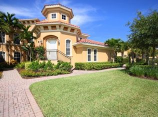 18570 Sandalwood APT 102, Fort Myers, FL 33908