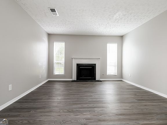 5th image of 5048 Brittany Dr