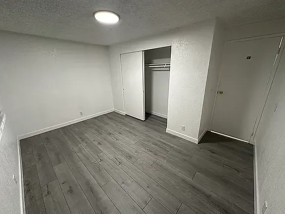 120 Stanford Dr #C — Photo 25