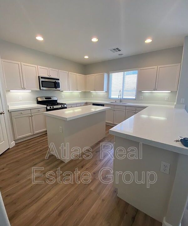 1st image of 7932 Napier St