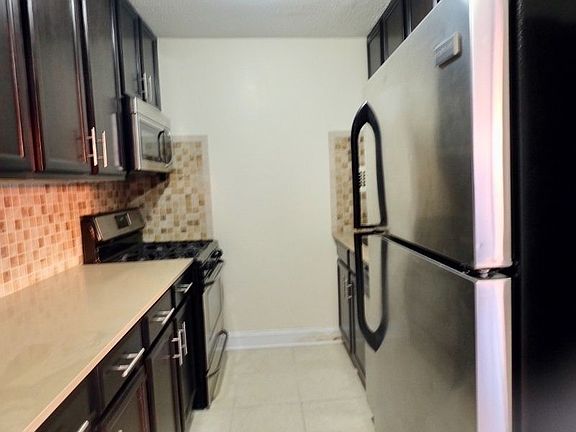 3rd image of 1295 5th Ave APT 19F