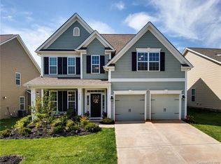 9132 Inverness Bay Rd, Charlotte, NC 28278