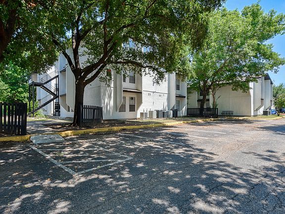 4th image of 737 W Mayfield Blvd APT 502