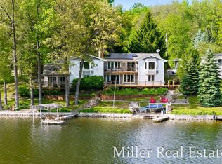 1589 Pleasant View Rd, Hastings, MI 49058