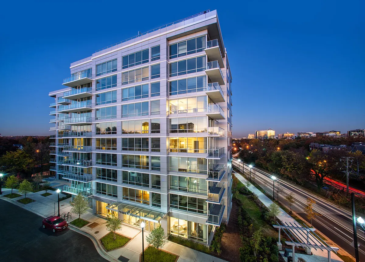 Building Photo - Verde Pointe
