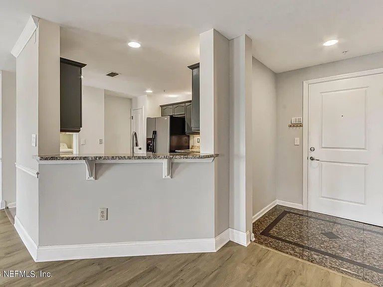 400 E Bay St #504 — Photo 52