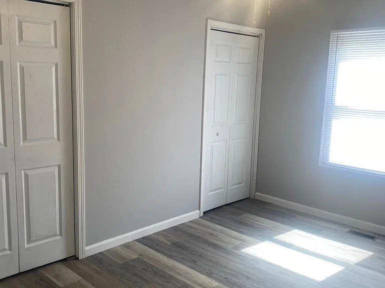 4301 Davron Ln — Photo 6
