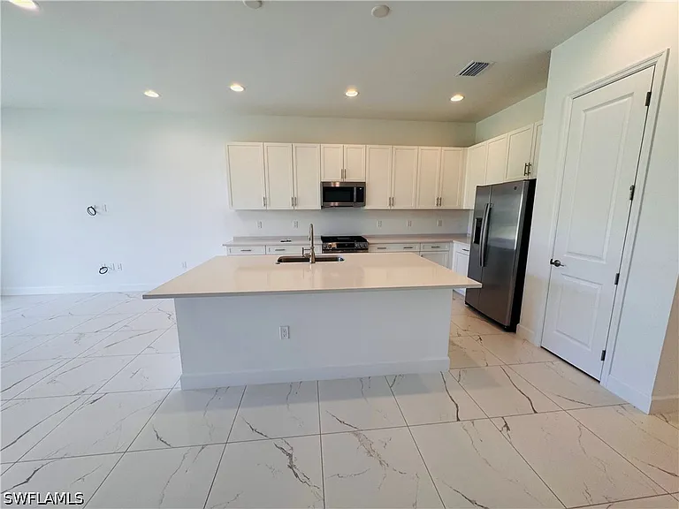 2864 Bloomfield Way — Photo 10