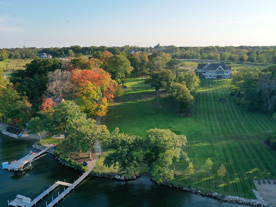 2nd image of 4894 Bridgevine Way