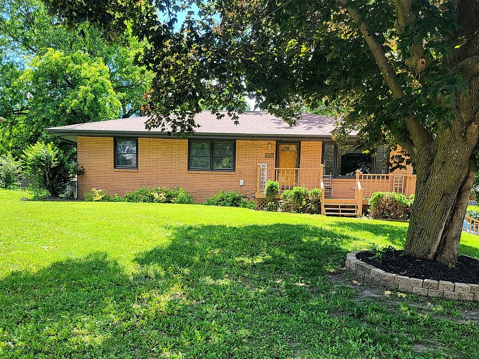 1st image of 1780 NW 70th Pl