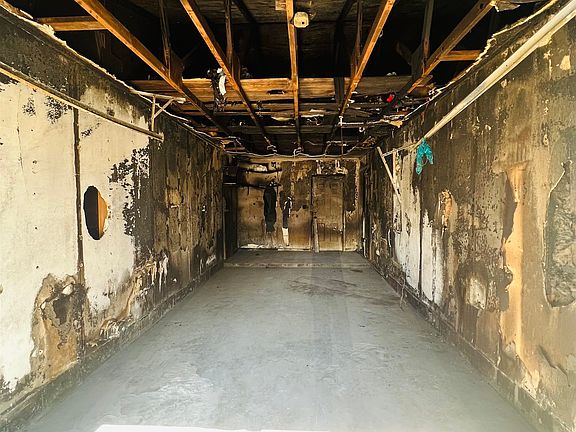 4th image of 2318 E Ash Ave