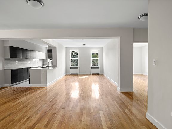 3rd image of 364 W 18th St APT 1E