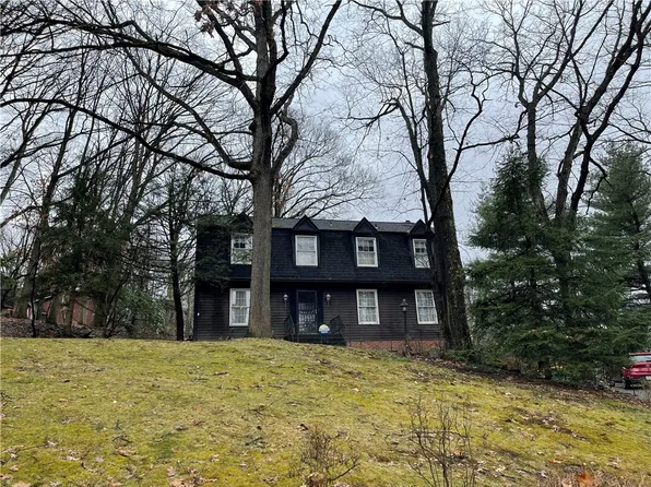 114 Weir Dr, Pittsburgh, PA 15215