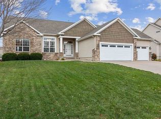 2330 Timber Creek Dr, Marion, IA 52302