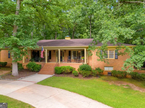 155 Devereux Dr, Athens, GA 30606