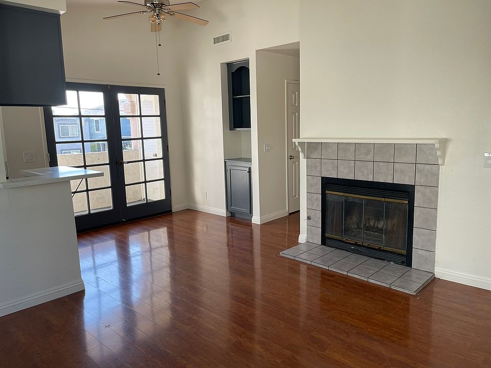 1st image of 1234 Robinson Ave APT 4