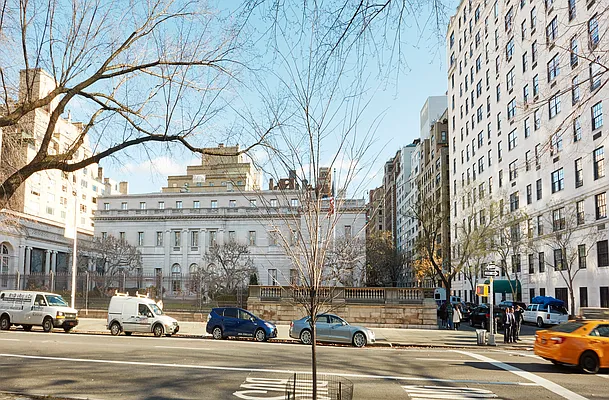 Sold by Sotheby's International Realty | media 24