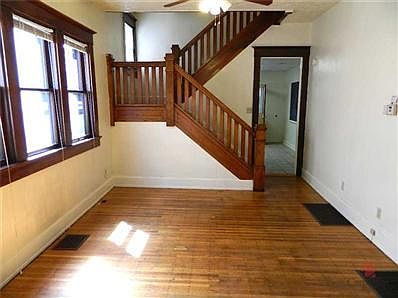 5th image of 1417 E New York St