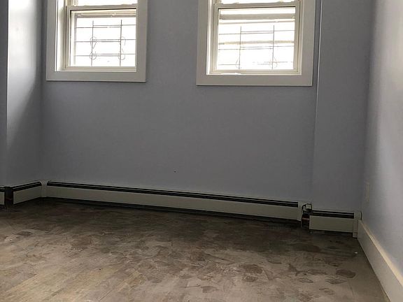 4th image of 233 Liberty Ave #10