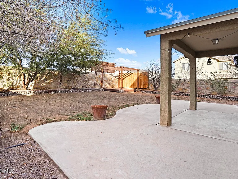 7045 Eagle Nest Ct — Photo 31