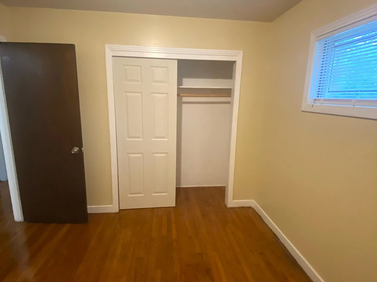 843 Reaves Street - 1 — Photo 3