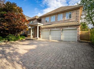 3 Cicada Ct, Toronto, ON M3B1G4
