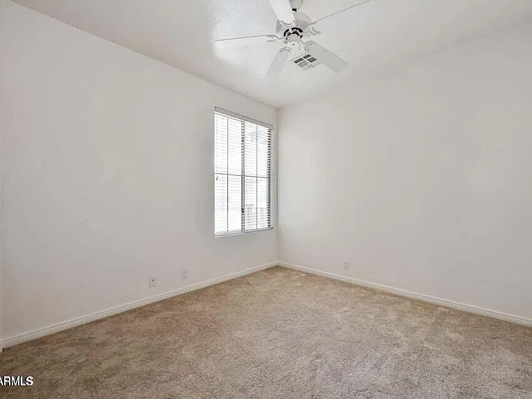 7585 E Balao Dr — Photo 24