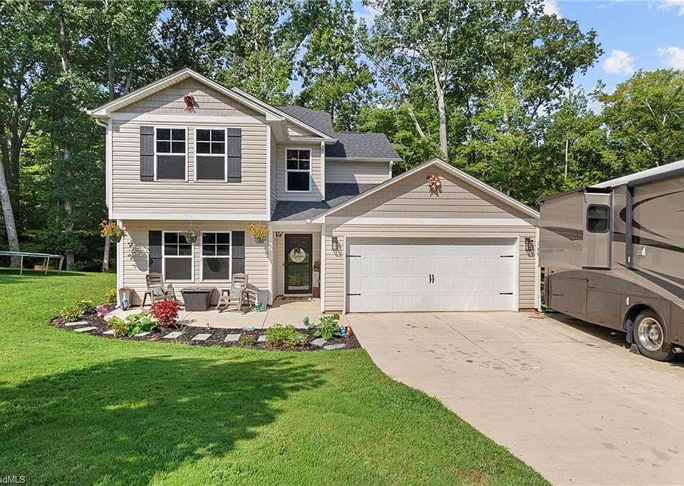 1st image of 185 Cliffview Dr