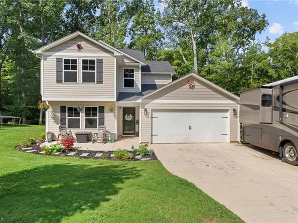 185 Cliffview Dr, Lexington, NC 27292