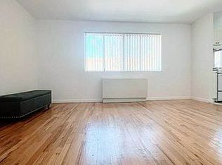 70-64 Yellowstone Blvd APT 2B, Forest Hills, NY 11375