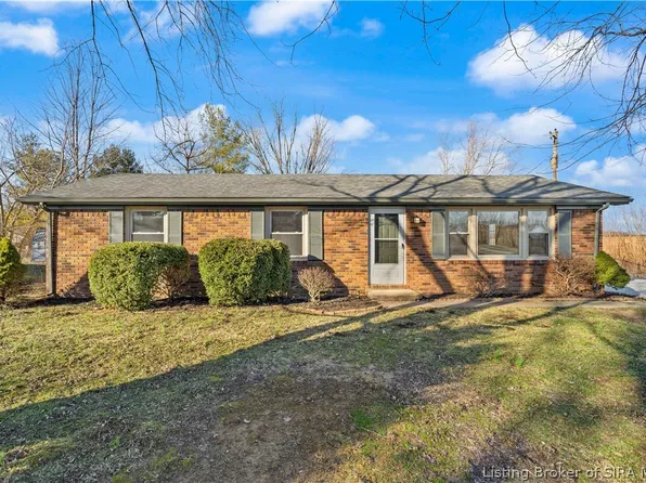 2880 Kings Drive NE, Palmyra, IN 47164