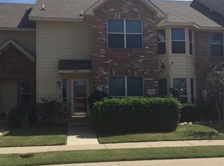 5708 Giddyup Ln, Fort Worth, TX 76179