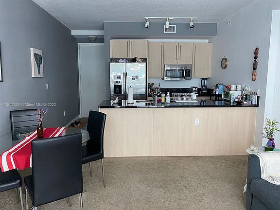 4th image of 1111 SW 1st Ave APT 2314-N