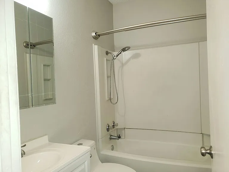 640 S Rogers Rd #644 — Photo 15