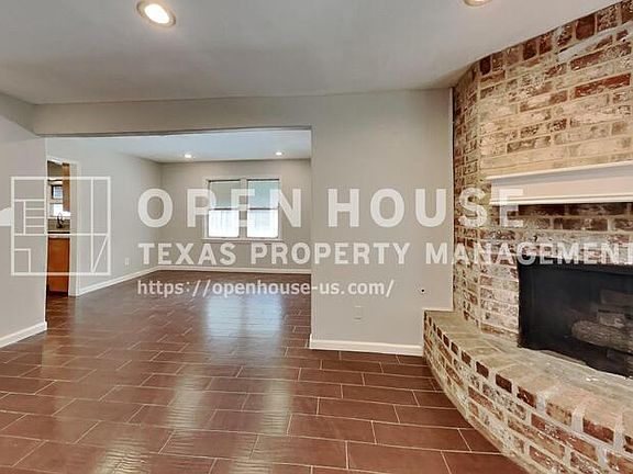 4th image of 14318 Ella Lee Ln
