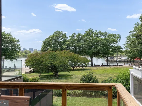 428 O St SW, Washington, DC 20024