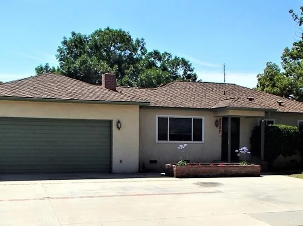 2327 S Garden St, Visalia, CA 93277