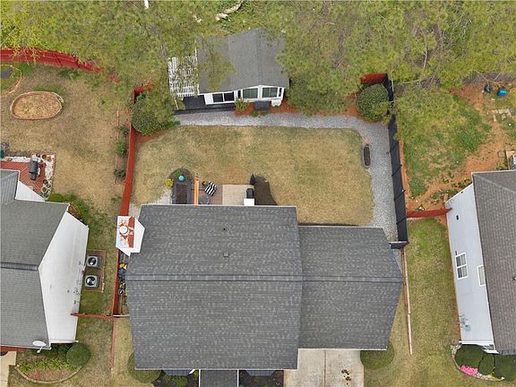 4th image of 2732 River Tree Dr