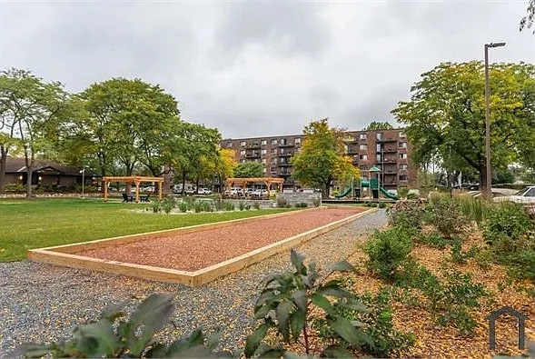 1 bed, $1,640 — Photo 2