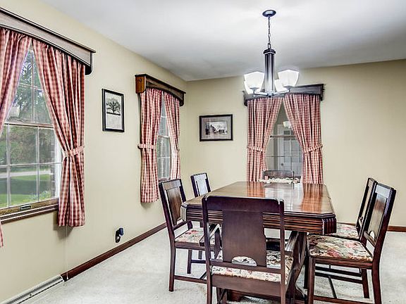 4th image of 30750 Carolwood Dr