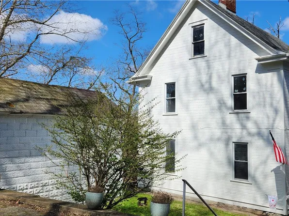 729 Catherine St, Brownsville, PA 15417