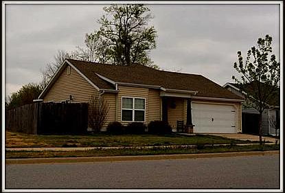 2nd image of 1346 S Holland Dr