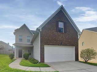 827 Creek Run Trl, Lithia Springs, GA 30122