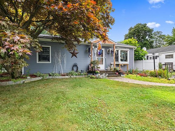 3rd image of 17 Perry Road