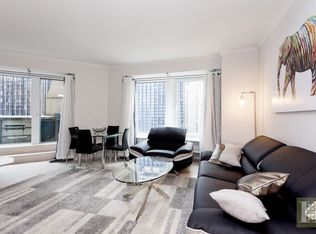 150 W 56th St APT 2812, New York, NY 10019