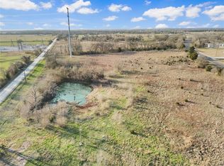 4864 Country Rd #127, Bedias, TX 77831