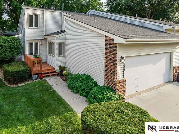 2nd image of 733 N 129th Ct