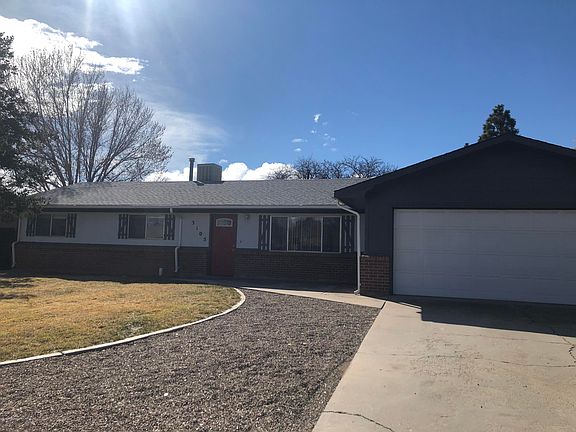 2nd image of 3105 N Aspen Dr