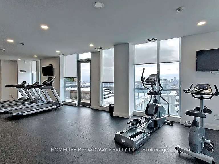 83 Redpath Ave #811 — Photo 15
