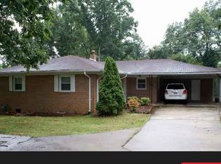106 Brushy Creek Rd, Taylors, SC 29687